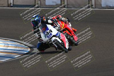 media/Oct-12-2025-CRA (Sun) [[e621380112]]/Races/Race 10/